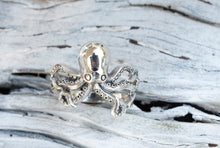 Load image into Gallery viewer, Kraken Ring