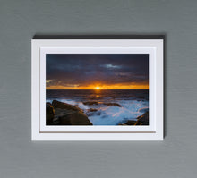 Charger l'image dans la galerie, Sunrise Over Sea